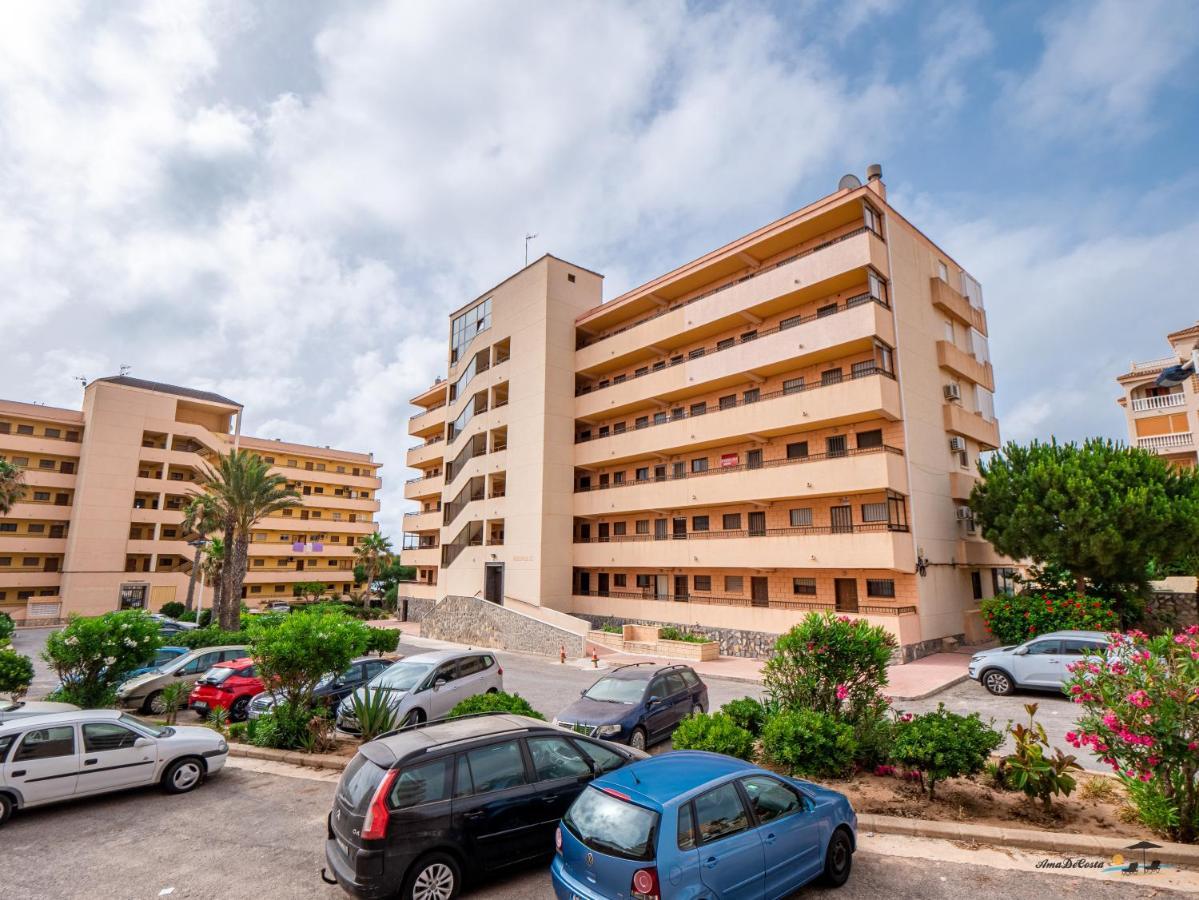 Apartamento Vista Apartman Torrevieja Kültér fotó
